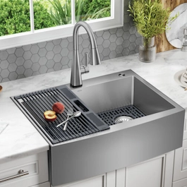 kitchen-Sink-with-faucet